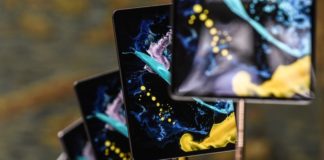Apple confirms user suspicion of slight bend with iPad Pro 2018